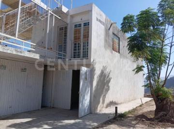 Casa · 549m² · 4 Recámaras · Casa en Venta en Indígena de Mezquitan, Zapopan.