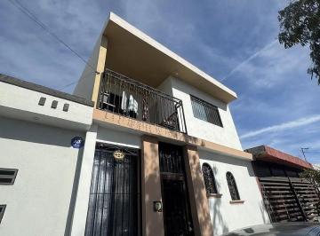Casa de 4 habitaciones, San Nicolás de los Garza · Casa en Venta en San Nicolas