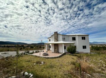 Quinta de 4 habitaciones, Arteaga · Casa de Campo en Venta en Rincón de San Antonio