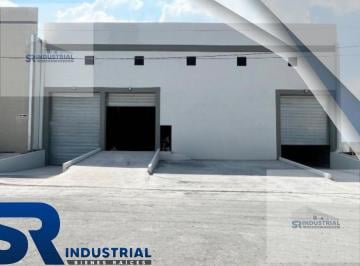 Bodega comercial · 911m² · 3 Estacionamientos · Bodega Industrial en Renta en Santa Catarina