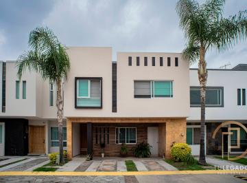 Casa en condominio de 3 habitaciones, Zapopan · Oportunidad en Zona Real | Casa en Coto Altamira con Excelente Distribución