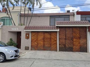 frente de la casa · Casa en Venta en Real Vallarta, Zapopan