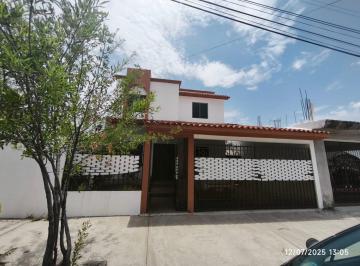 Casa de 4 habitaciones, Victoria · Casa en Venta, Norberto Treviño