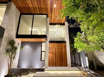 Casa en Venta de 4 habitaciones Cancún · Casa en Venta en Lagos del Sol