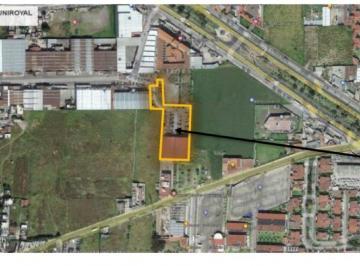 Nave industrial · 5500m² · 120 Estacionamientos · Nave Industrial en Venta en Metepec