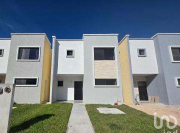 Casa · 141m² · 3 Recámaras · 3 Estacionamientos · Casa Nueva con Recámara y Baño en Planta Baja a La Venta en Cancún - Polígono Sur - 3 Recámaras