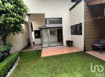 Casa · 465m² · 4 Recámaras · 4 Estacionamientos · Casa en Venta en San Nicolás Totolapan - La Magdalena Contreras, Cdmx