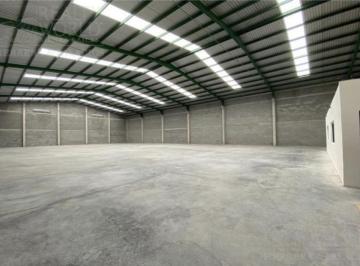 Bodega comercial · 1150m² · 6 Estacionamientos · Bodega Industrial en Renta en Santa Catarina