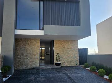 Casa de 4 habitaciones, Pachuca · Casa en Venta en Altara 164, Pachuca Hgo.