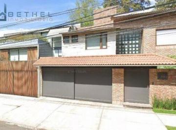 2dbd77dbfa08f96341b3357bbc32d82ba4272cec181da7c8710c62151a3a4d62 · Casa en Venta con Uso de Suelo Mixto en Lomas de Chapultepec $44,000,000