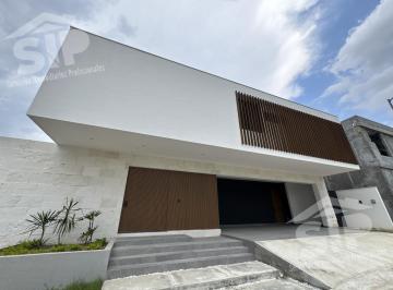 Casa · 465m² · 4 Recámaras · 3 Estacionamientos · Casa en Venta en Bosques de Las Misiones Santiago N. L