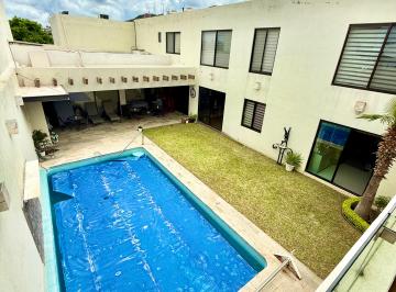 Casa en condominio de 5 habitaciones, León · Hermosa y Equipada Casa con Alberca. Dentro de Privada Segura. en Venta. Zona Norte. Leon Gto.