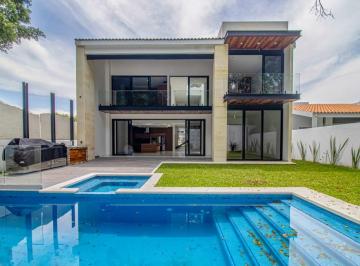 Casa de 5 habitaciones, Emiliano Zapata · Venta de Casa Paraiso Country Club