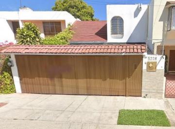 Casa de 3 habitaciones, Zapopan · Casa en Venta en Franz Schubert, La Estancia, Zapopan, Jalisco