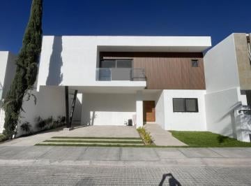 Casa de 3 habitaciones, Aguascalientes · Casas en Venta en Aguascalientes Norte en Real del Molino Moderna y Excelentes Espacios