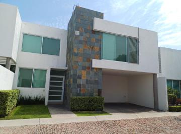 Casa en condominio de 3 habitaciones, Zapopan · Casa en Renta en Villas de Asis, Alberca, Casa Club