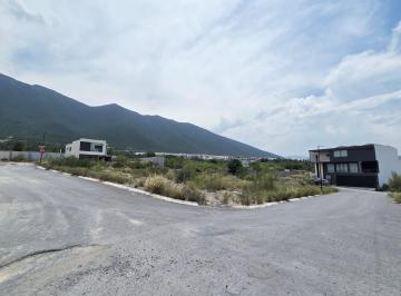 Terreno / Lote , García · Terreno en Venta en Porto Cumbres Dominio Cumbres Sector Roma en Esquina Arriba de Leones