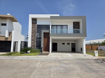 Casa de 4 habitaciones, Alvarado · Casa en Venta Fracc. Punta Tiburón