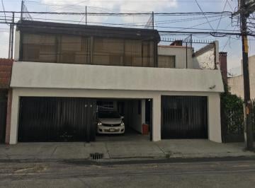 Casa · 514m² · 8 Recámaras · Casa - Gustavo A. Madero