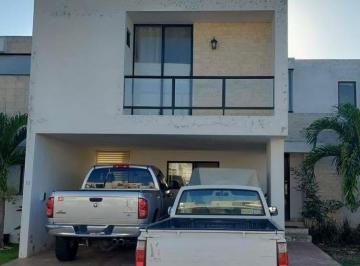 Casa Venta de 3 habitaciones · Vive con Seguridad, Comodidad y Estilo.