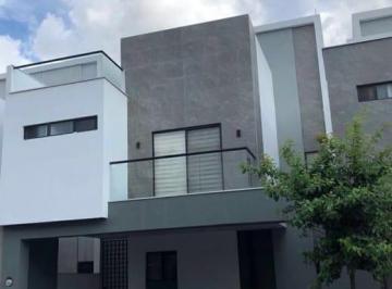 Casa de 4 habitaciones, García · Hermosa Casa en Renta Privalia Dominio Cumbres!