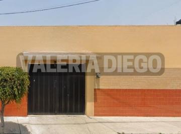 Casa de 3 habitaciones, Nezahualcóyotl · Vendo Casa en Estado de Mexico, Nezahualcoyotl