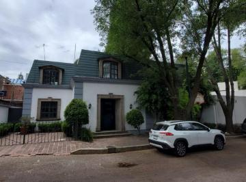Casa de 3 habitaciones, Coyoacán · Atras E. Azteca 2 Filtros de Seguridad Impecable Calle Arbolada a 5 Minutos de Medica Sur, Shiner
