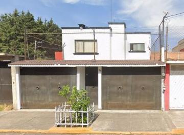 Casa de 3 habitaciones, Metepec · Casa en Venta en San Mateo Atenco Metepec