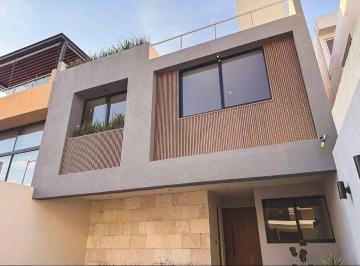 Casa de 3 habitaciones, San Luis Potosí · Casa en Venta en Privada San Angel Lv Calle Estrellas