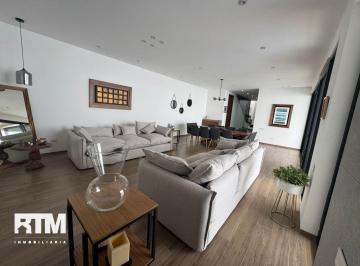 Casa · 600m² · 4 Recámaras · Casa con Alberca, en Venta, Cerradas del Pedregal