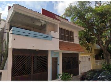 Casa de 4 habitaciones, Veracruz · Casa en Venta en Col. Ingnacio Zaragoza Veracruz | Arlette Flores