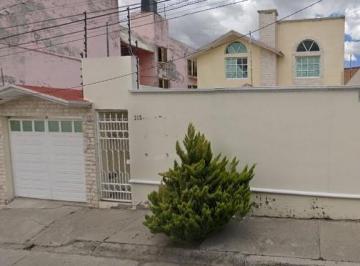 Casa de 3 habitaciones, Pachuca · Casa en Venta en Cabañitas Pachuca de Soto Hidalgo
