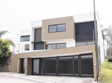 Casa de 4 habitaciones, León · Casa en Venta en Esquina 510 m Cuadrados
