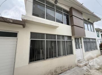Casa · 208m² · 4 Recámaras · Casa en Venta en Jose Azueta, Xalapa Enríquez Centro