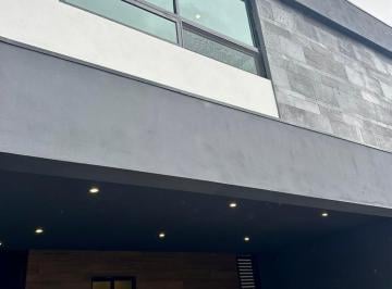 Casa de 3 habitaciones, Monterrey · Casa en Venta en Monterrey Zona Sur Carretera Nacional