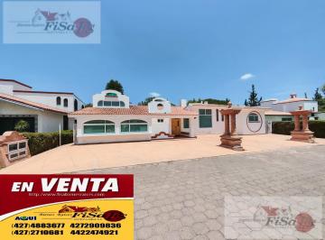 Casa · 580m² · 4 Recámaras · 7 Estacionamientos · Casa en Venta