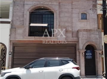 Casa · 200m² · 3 Recámaras · 2 Estacionamientos · Casa en Renta Semiamueblada