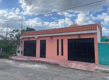 Casa · 240m² · 3 Recámaras · 2 Estacionamientos · Casa en Venta en Mérida, Colonia Mulsay, Entrega Inmediata