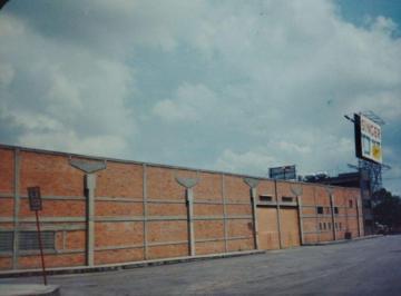 Bodega comercial · 2100m² · 2 Estacionamientos · Bodega Ubicada en Lopez Portillo
