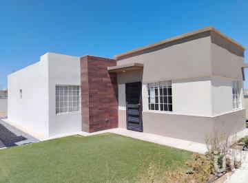 Casa · 76m² · 3 Recámaras · 1 Estacionamiento · Casa Nueva de 3 Recamaras en Av Talamás, Cd. Juarez, Chihuahua