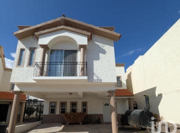Casa · 161m² · 3 Recámaras · 3 Estacionamientos · Casa en Venta Fracc Canto de Murano Cd Juarez Chih