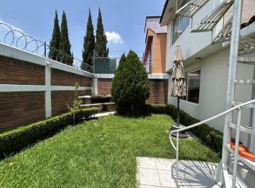 Casa · 267m² · 3 Recámaras · 2 Estacionamientos · Casa en Venta en Conjunto Urbano Rancho San Jose