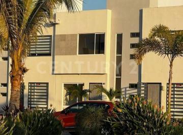 Casa · 140m² · 3 Recámaras · 1 Estacionamiento · Venta de Casa Condominio Puerta Al Sol, Acapulco