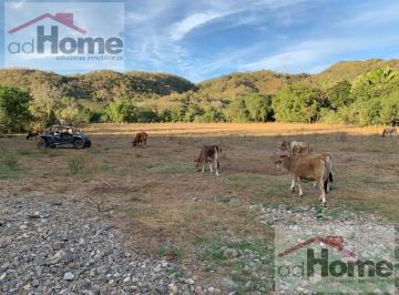Terreno / Lote · 1500m² · Terreno en Venta en Cofradia de Suchitlan, Comala, Colima