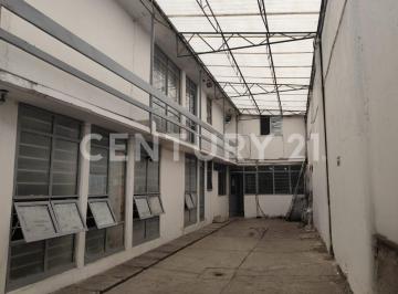 Casa · 600m² · 4 Estacionamientos · Inmueble en Venta, Colonia Pastero, Azcapotzalco.