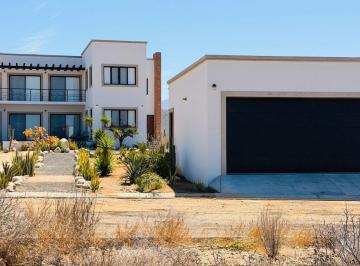 Casa de 4 habitaciones, La Paz · Espectacular Casa de Playa en Cerritos | Vistas Al Océano | Excelente Potencial de Renta Vacacional