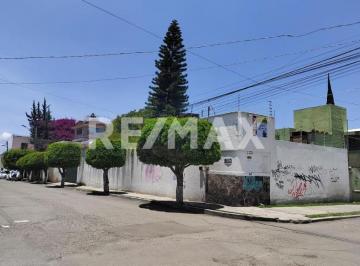 Casa · 323m² · 3 Recámaras · 4 Estacionamientos · Casa en Venta - (4)