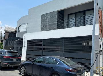 Casa de 4 habitaciones, Monterrey · Casa en Venta en Contry Zona Sur