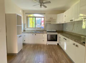 Departamento · 224m² · 4 Recámaras · 2 Estacionamientos · Casa en Venta