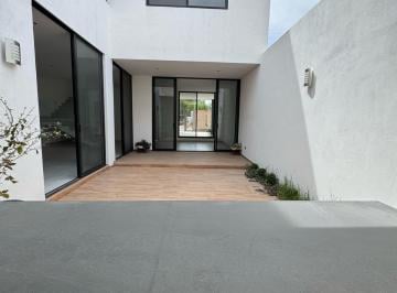 Casa · 259m² · 4 Recámaras · 3 Estacionamientos · Compra Casa en Loretta Nl 15